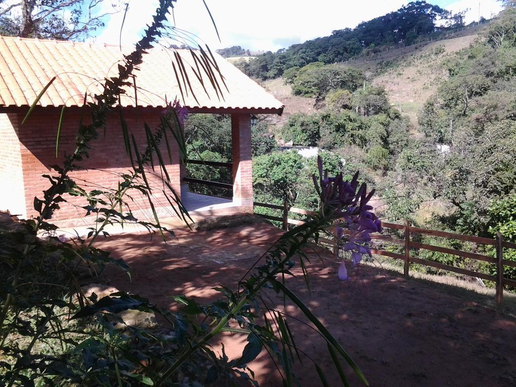 Chales Pedacim Du Ceu Bueno Brandão Kamer foto