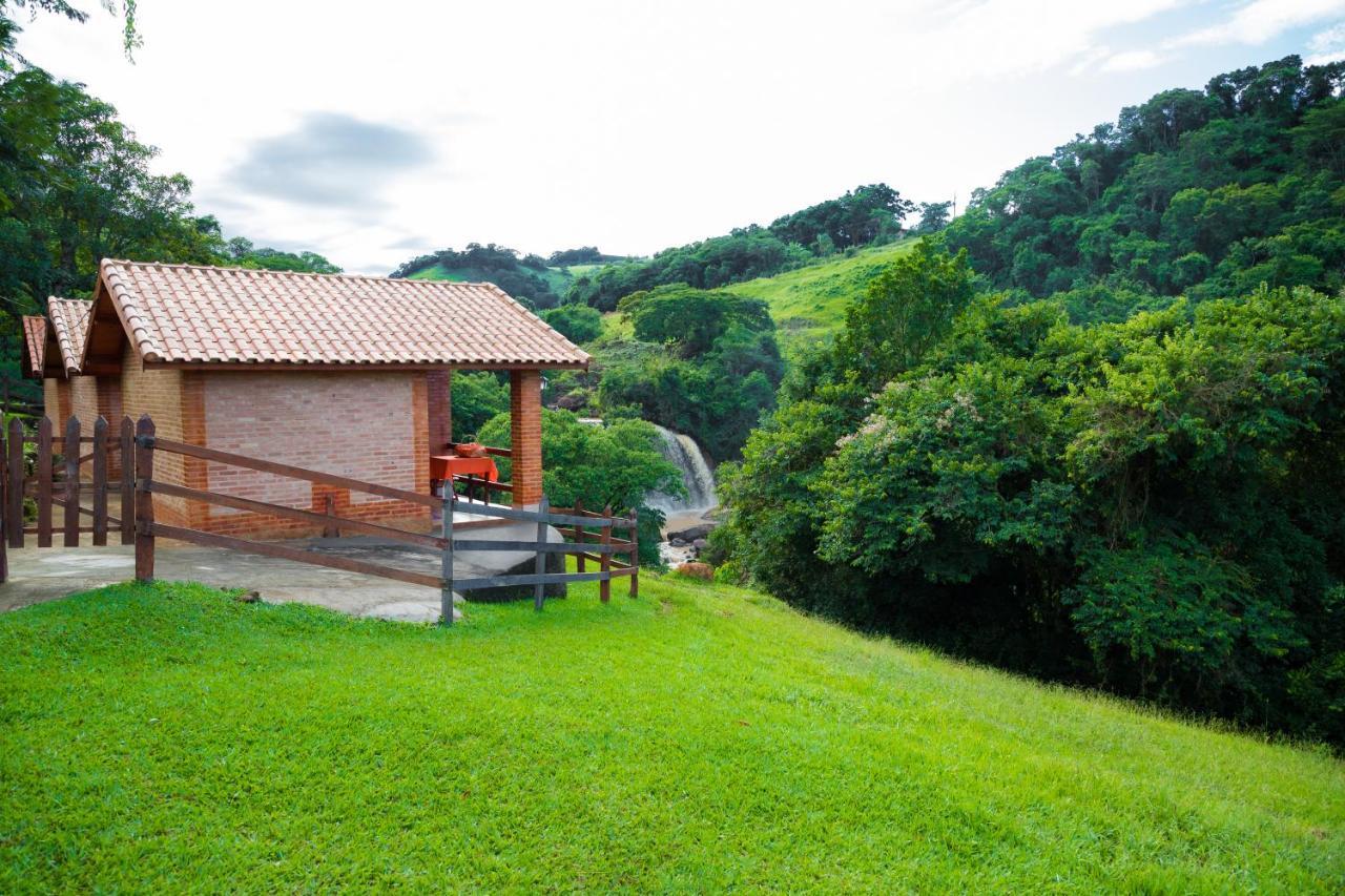 Chales Pedacim Du Ceu Bueno Brandão Buitenkant foto