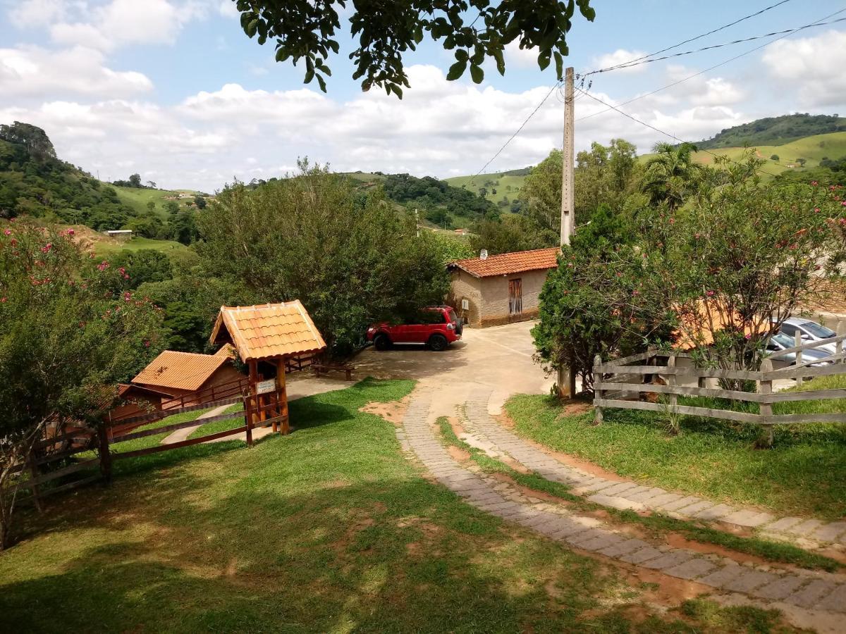 Chales Pedacim Du Ceu Bueno Brandão Buitenkant foto